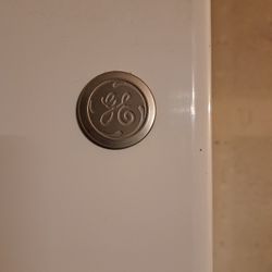 GE Refrigerator