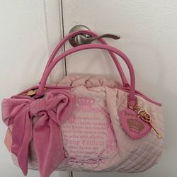 Juicy Tale Bowlers Bag