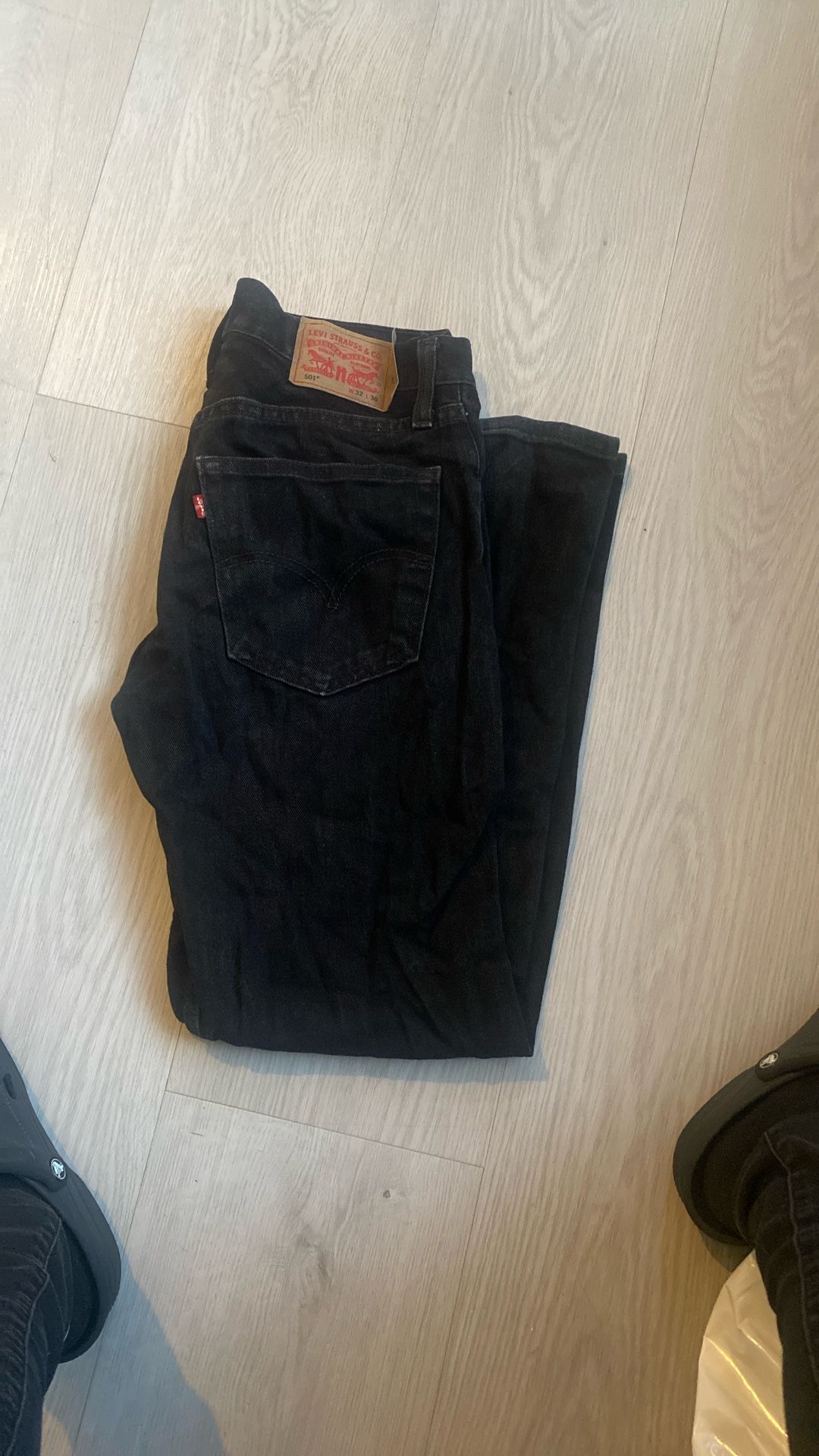 501 Blk Levi Jeans 