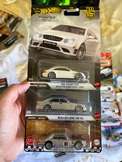 Hot wheels premium Mercedes clk63,500 slc. 500sel
