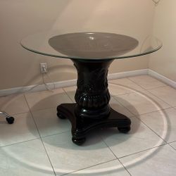 Cherry Circular Table 