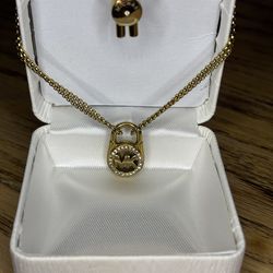 MICHAEL KORS GOLD  CRYSTAL PAVE PADLOCK SLIDER BRACELET