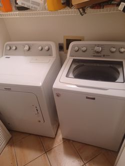 Mayag wash and dryer set
