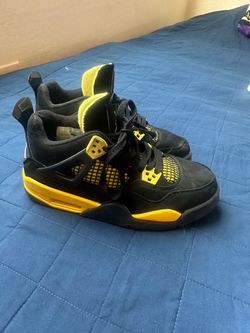 Boy shoes