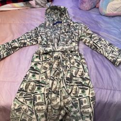 Money Robe