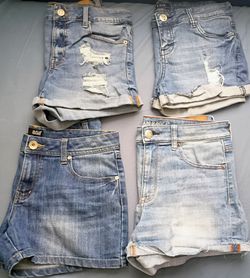 4 jean shorts size 10