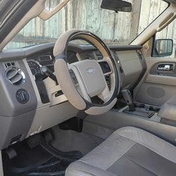 Ford Expedition