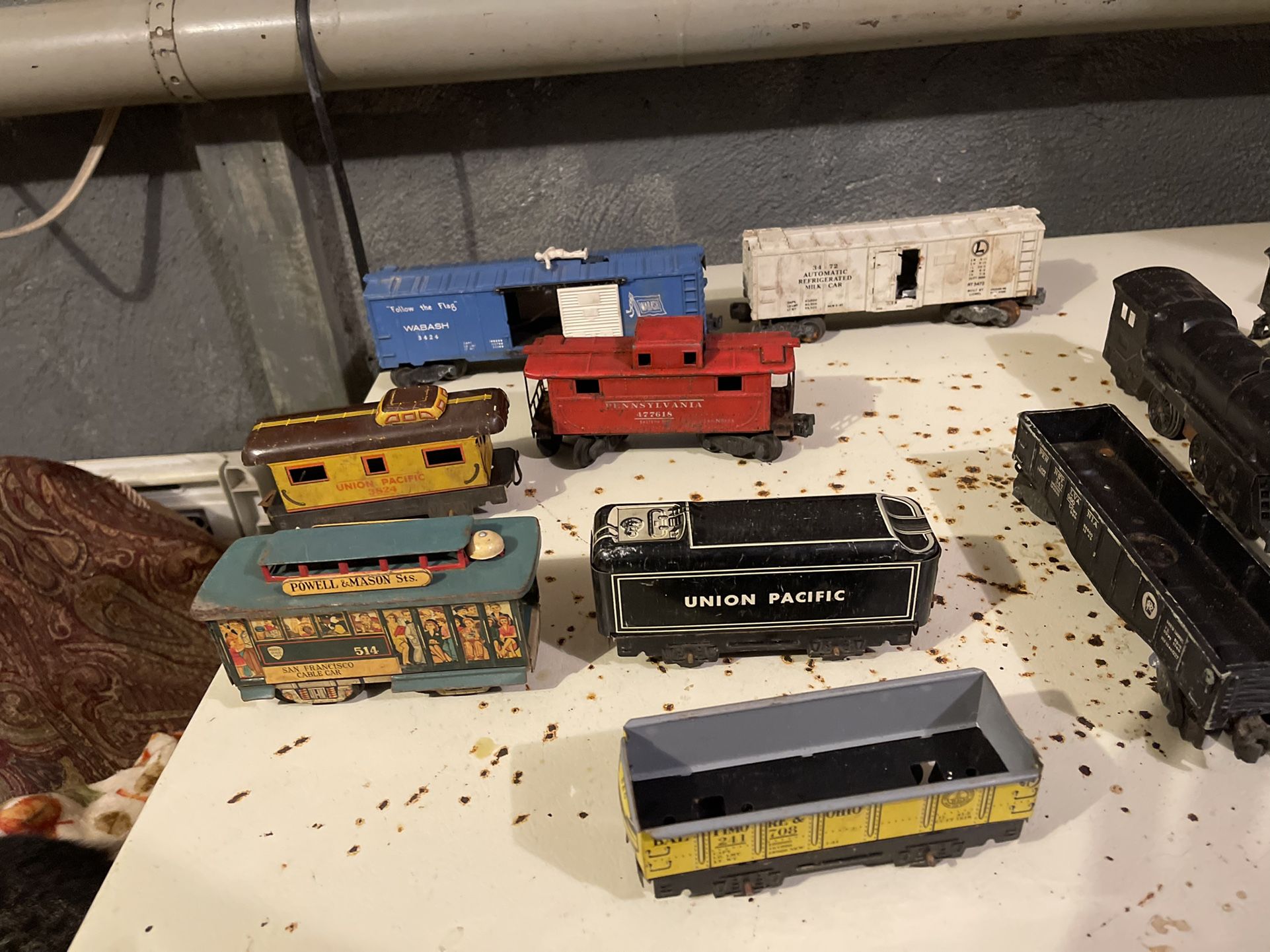 Lionel Trains