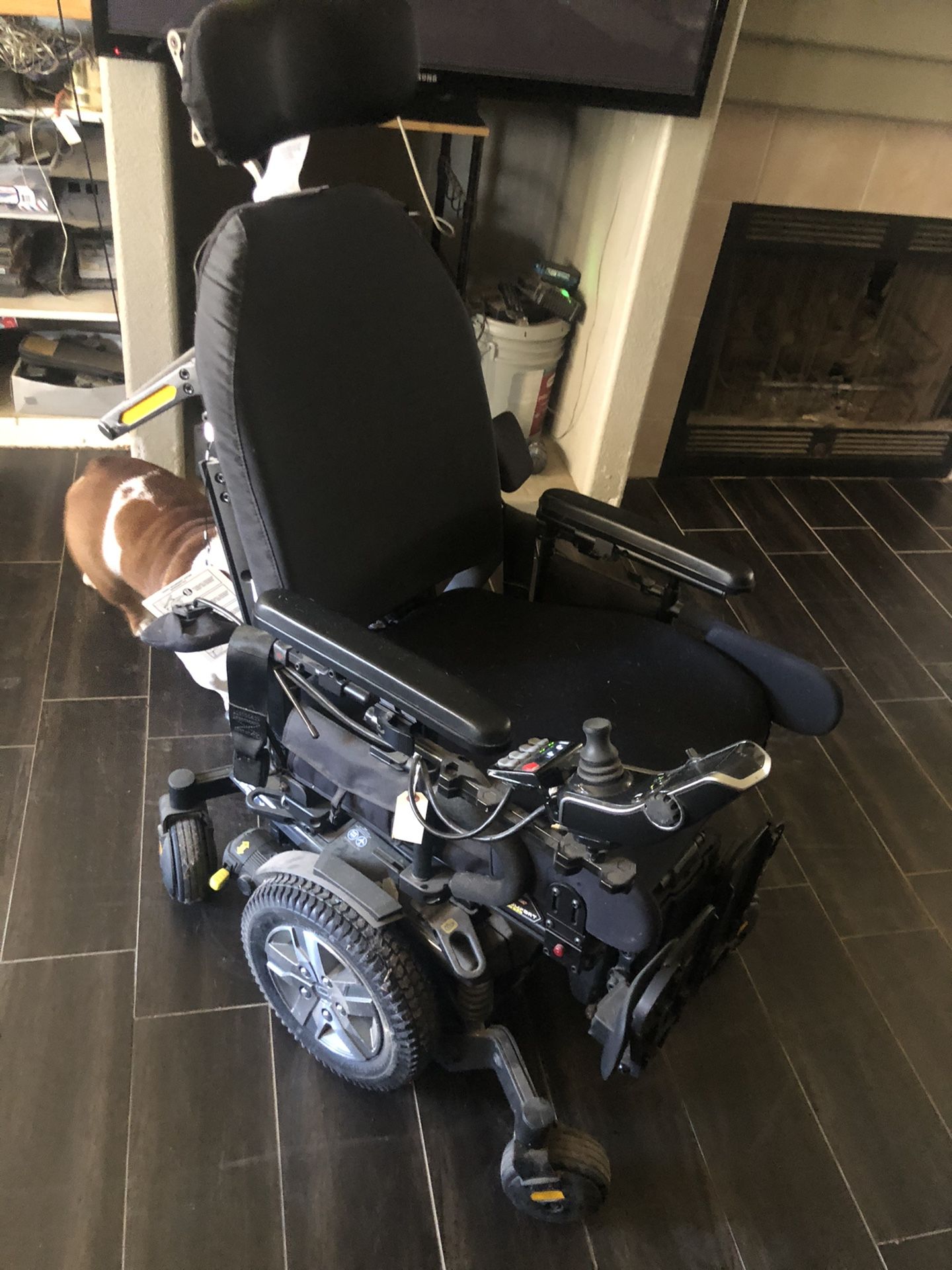 Quantum Power Chair
