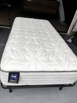 Sealy Twin Bed 12”