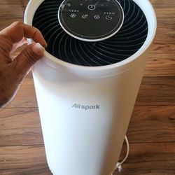 Air Purifier, Excellent Condition 