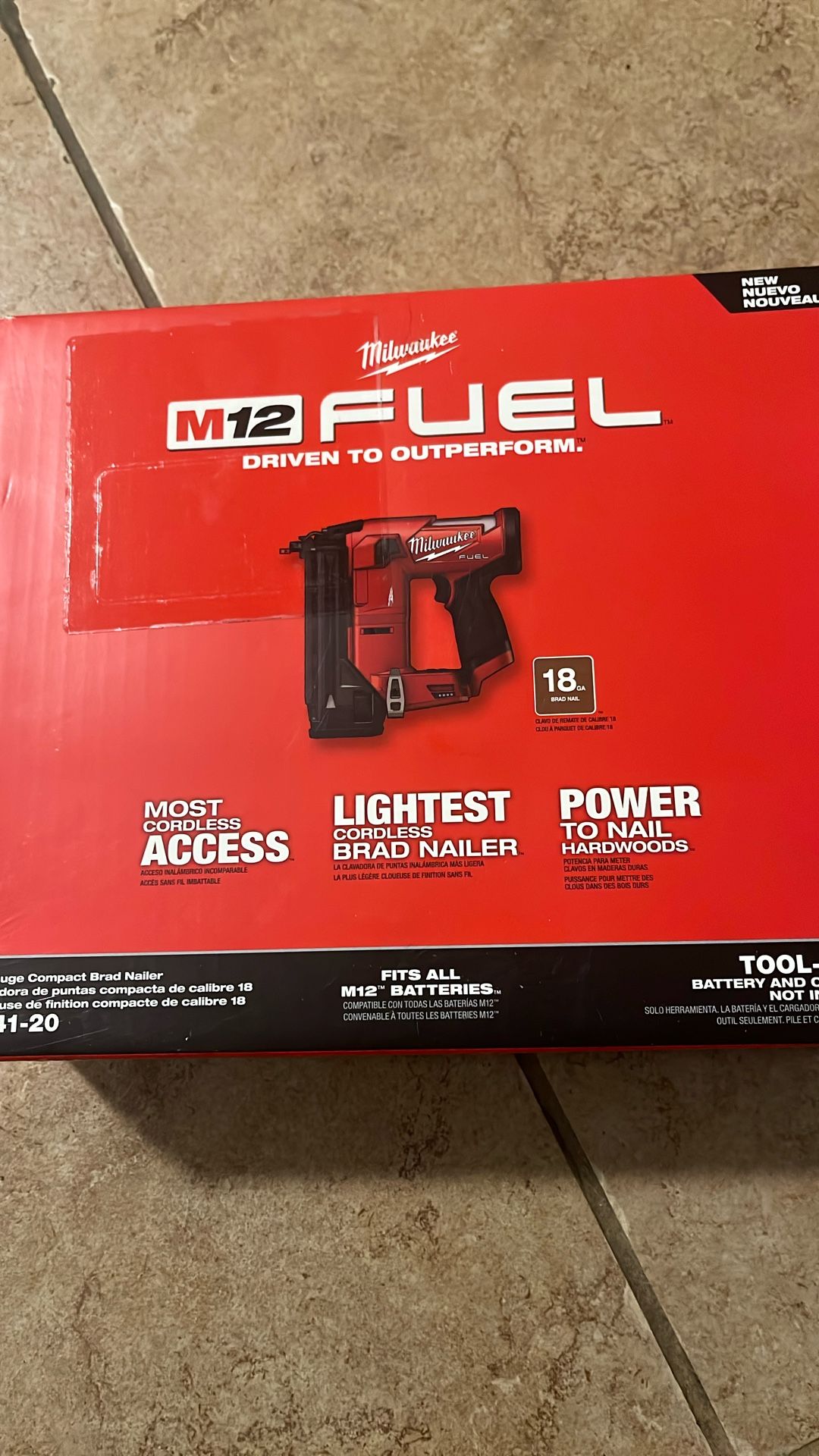 Milwaukee M12 Fuel 12V 18 Gauge Compact Brad Nailer