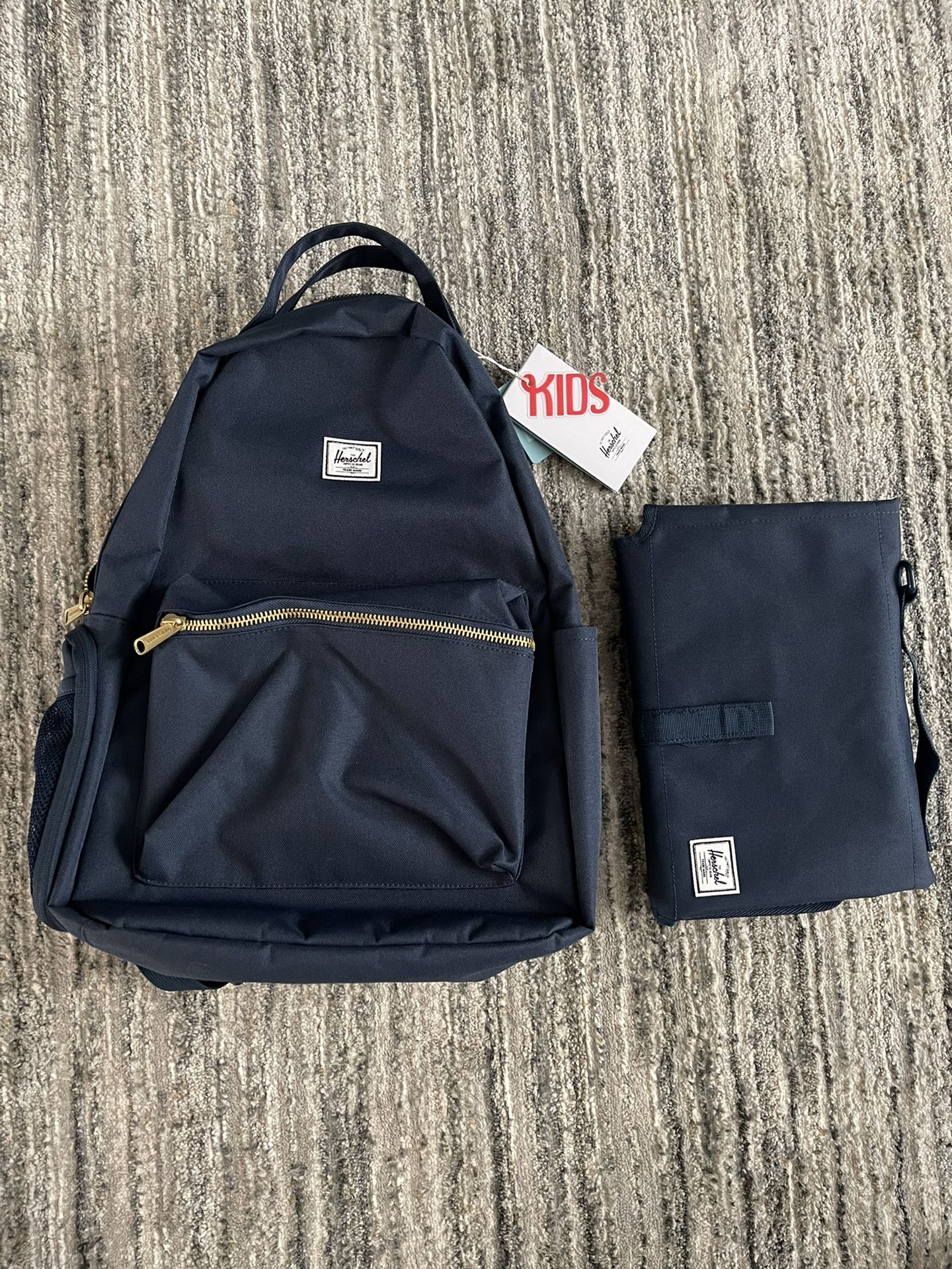Herschel Nova Sprout - New With Tags!