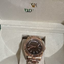 Rose Gold Women’s Luxury Watch