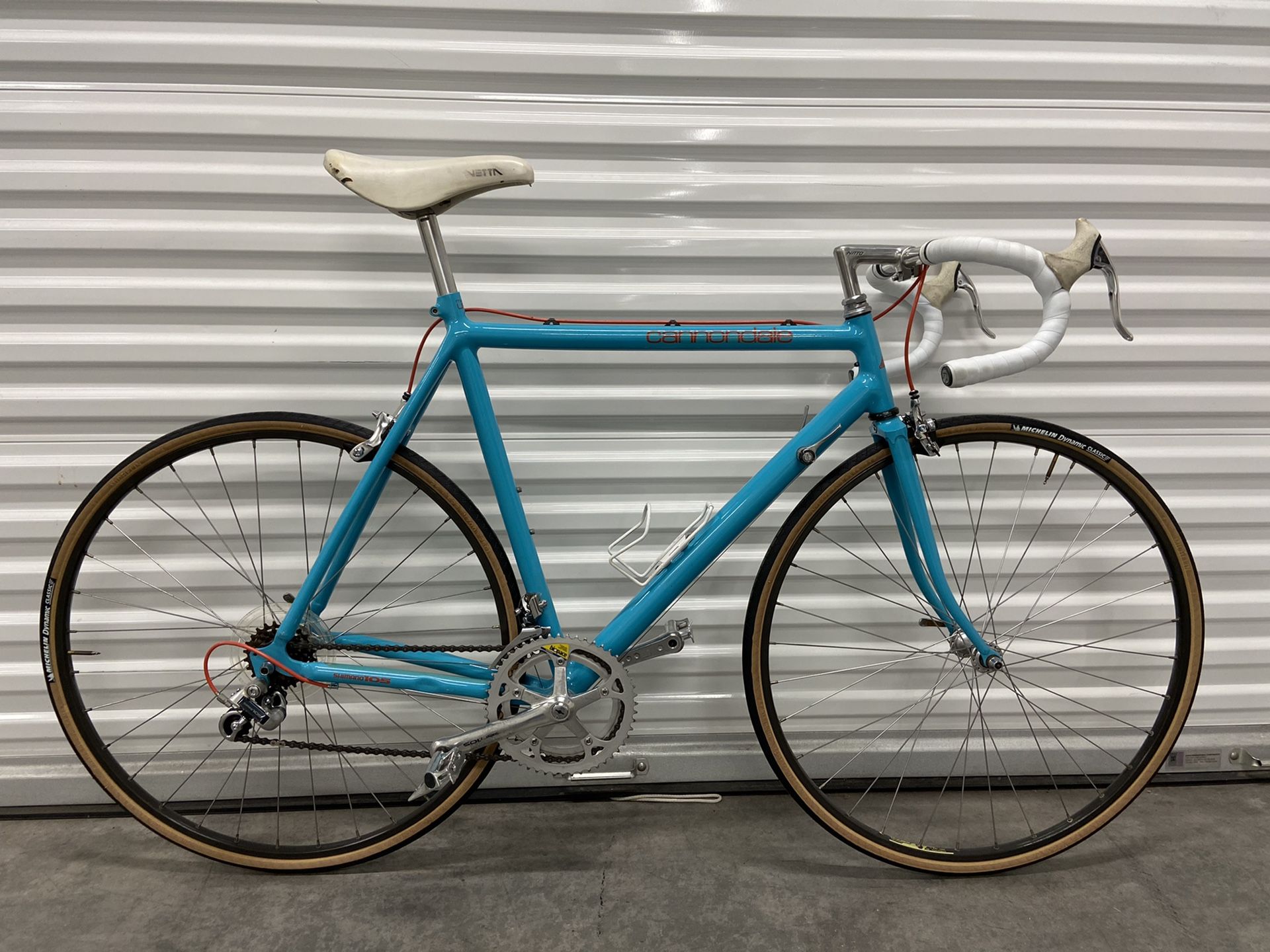 Cannondale SR500 Shimano 105 Road Bicycle