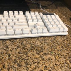 White 100 Percent Keyboard 