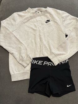 Girl Nike Outfit Size XS/12