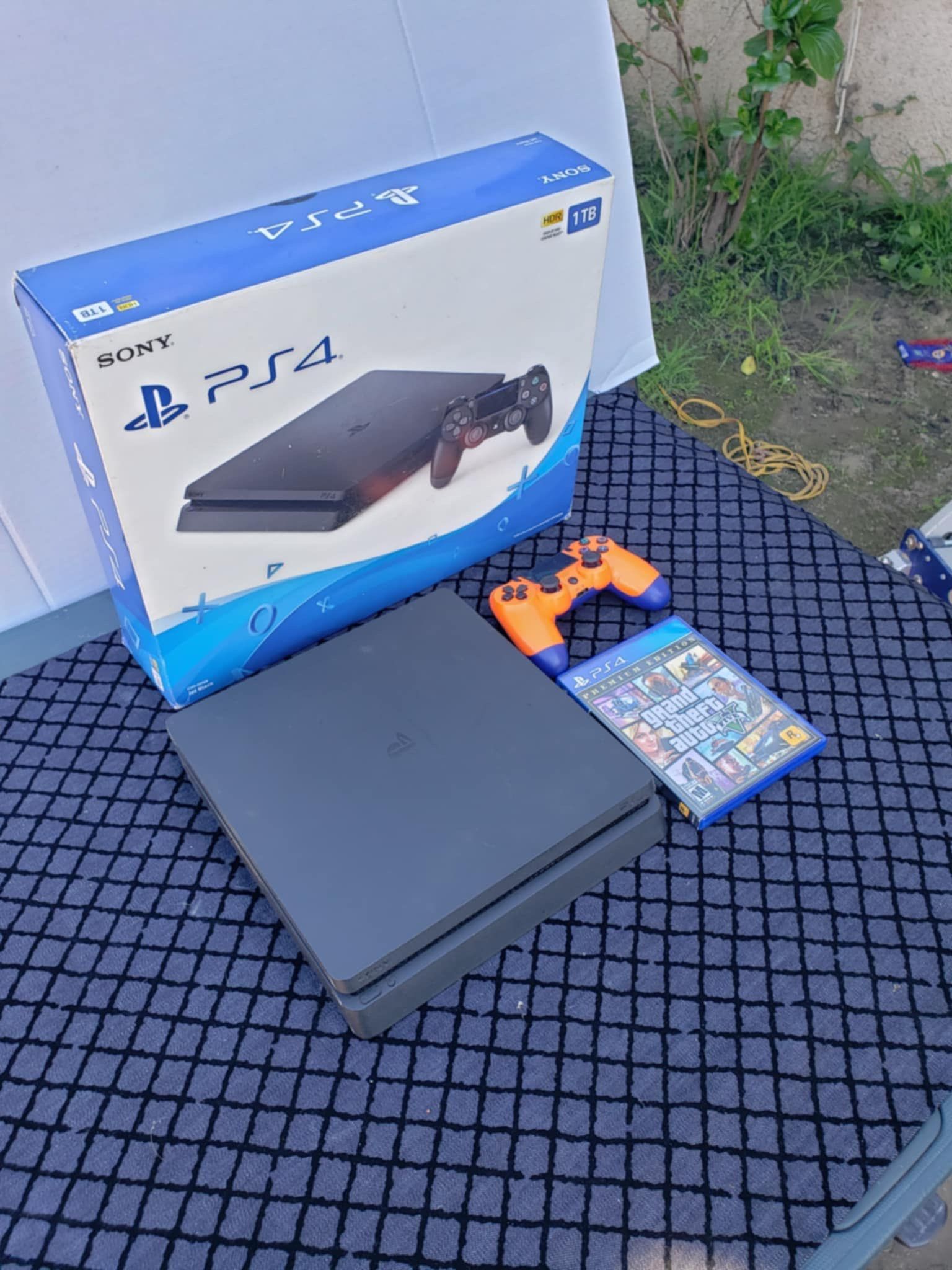 Open Box Playstation 4 Slim 1TB PS4 1,000GB, This Is Not 2025 Update. This has 9.60 Software Can Be jailbreak Hackable modded with 1 Controller & 1 Ga