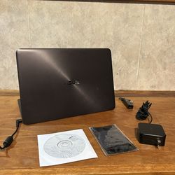 ASUS ZenBook UX305F ultraslim 13.3 inches laptop w/chargers