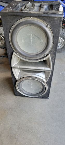 Rockford fosgate P2L-212 Box W/ 2 Punch P2 12" Subs