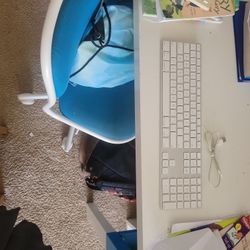 Wired Apple Keyboard With Numerical Keyboard