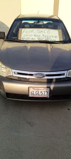 2010 Ford focus se  RUNS GREAT