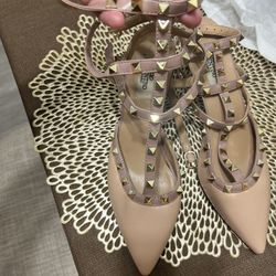 Sandales Size 38/ 39