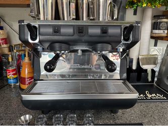 Simonelli appia 2 group espresso machine