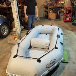 Inflatable Dinghy With Motor Mount (Lightly Used)