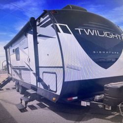2021 TWILIGHT SIGNATURE 2500