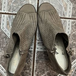 Women's Shoes 