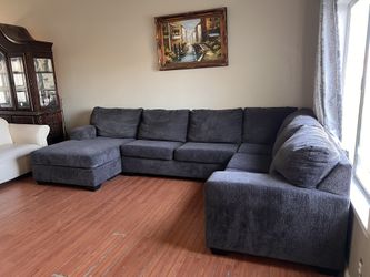 Dark Gray 3 Piece Sectional Couch