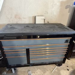 55" 10-Drawer Double-Bank Classic Series Roll Cab with Bed Liner Top