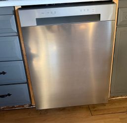 Stainless Steel Built-In Dishwasher