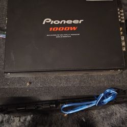 10" Pioneer Sub & Pioneer GM-E360X4 amplifier 