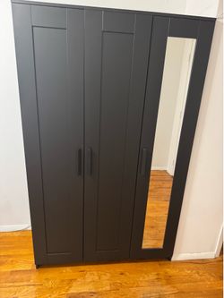 Wardrobe (TODAY ONLY)