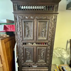 Vintage Armoire 🩵 Only $300!
