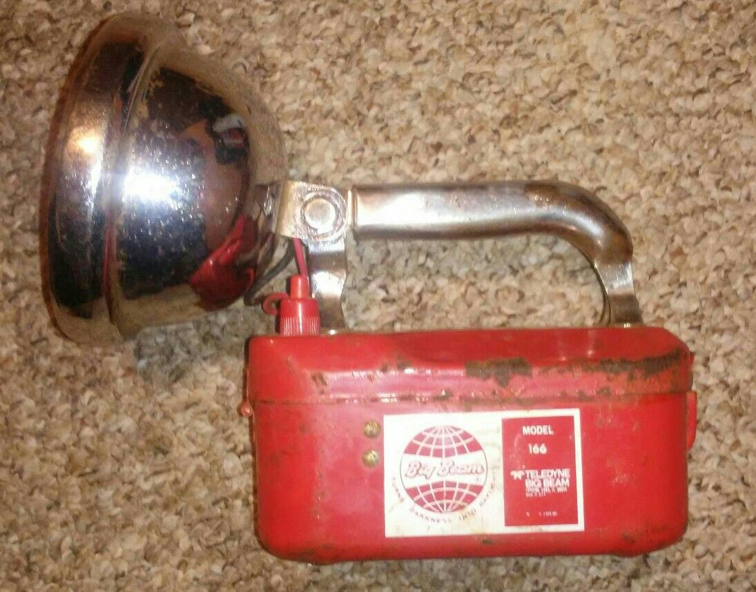Vintage Teledyne Big Beam Model 166 flashlight