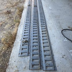 E Tracks 
