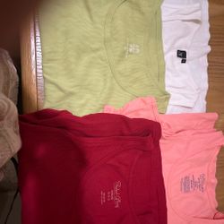4 tank tops. Various sizes