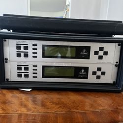 Behringer Eqaulizer Model DSP 8000