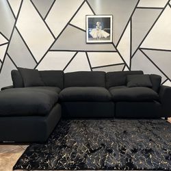 NEW MODULAR SECTIONAL WITH OTTOMAN SPECIAL FINANCING IS AVAILABLE $40 Down