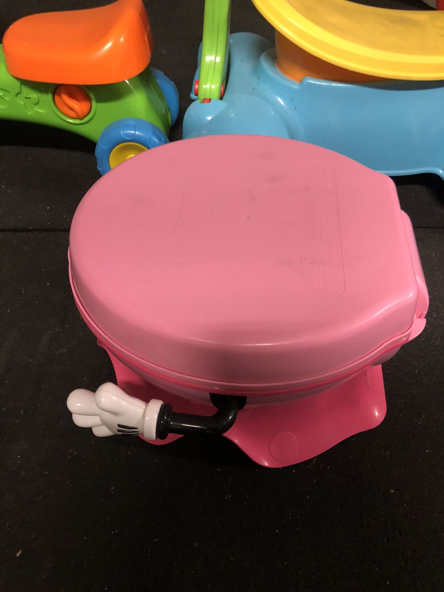 Minnie Mouse potty trainer