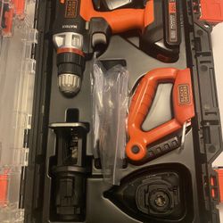 BLACK+DECKER MATRIX 20V MAX* Cordless 4-Tool Combo Kit with Storage (BDCDMT1204KITC1)