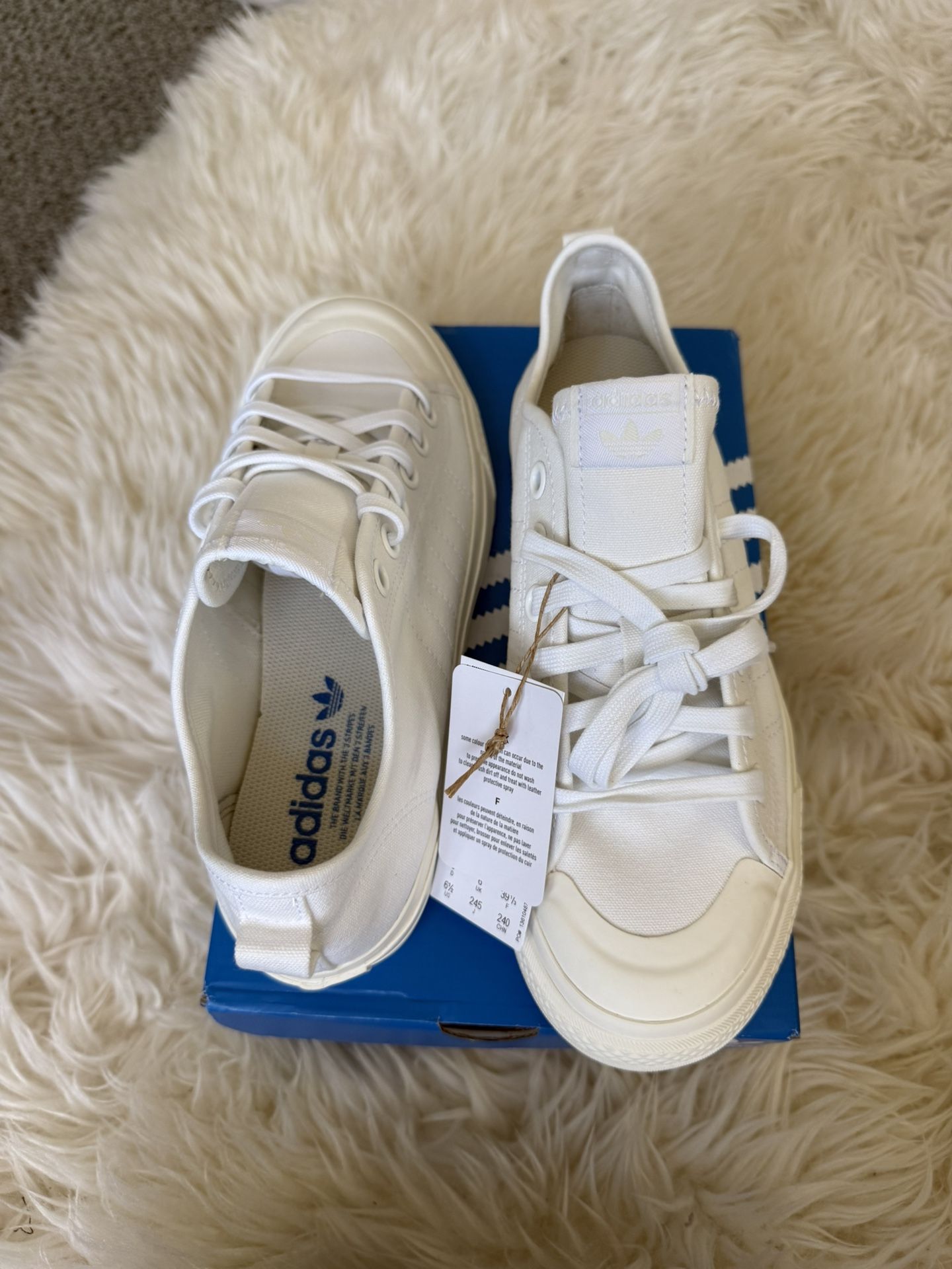 NWT! Men's adidas Cloud White/Off White Nizza RF EF1883 shoes size 6.5