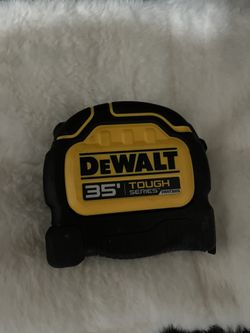 Dewalt 35 FT Tough Series 