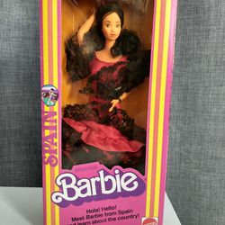 Vintage 1983 Spanish Barbie