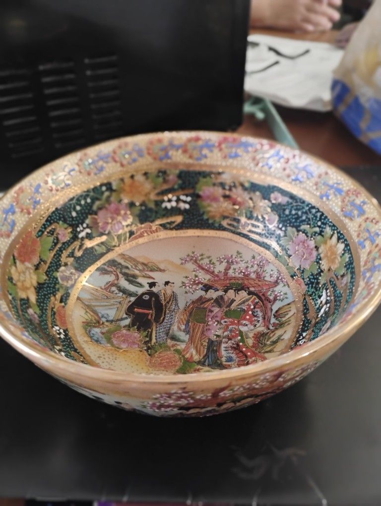 Vintage Japanese Royal Satsuma Bowl