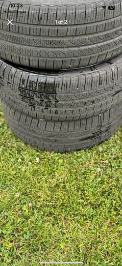 4 New 225/40/19 PIRELLI RUN FLAT TIRES 90% TREAD where 1400 from tirerack look at pics