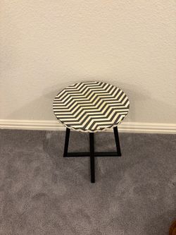 Round Side Table with Chevron Top